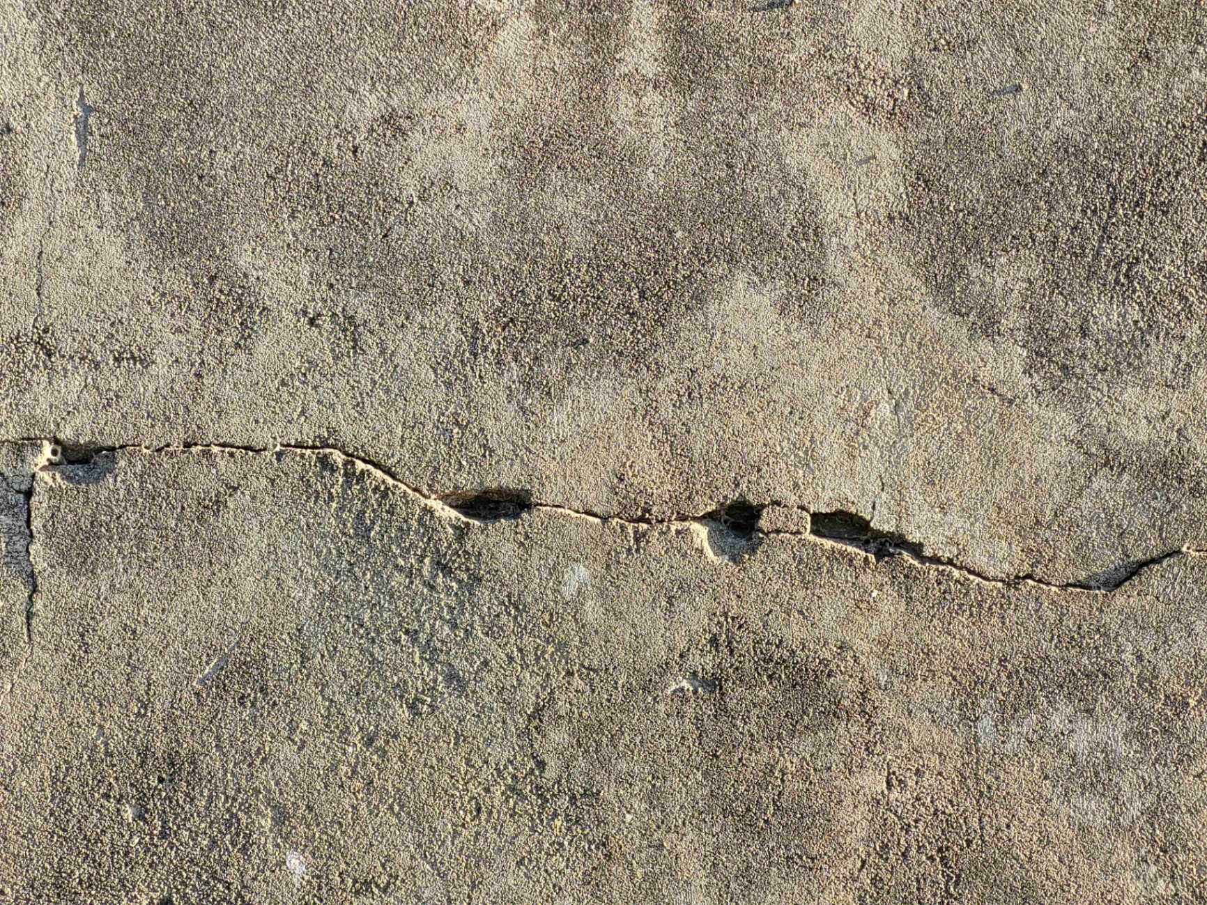 Concrete crack monitoring